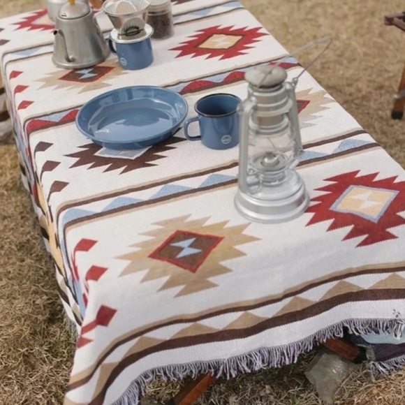 Adventure Blanket - Picture 3 of 10